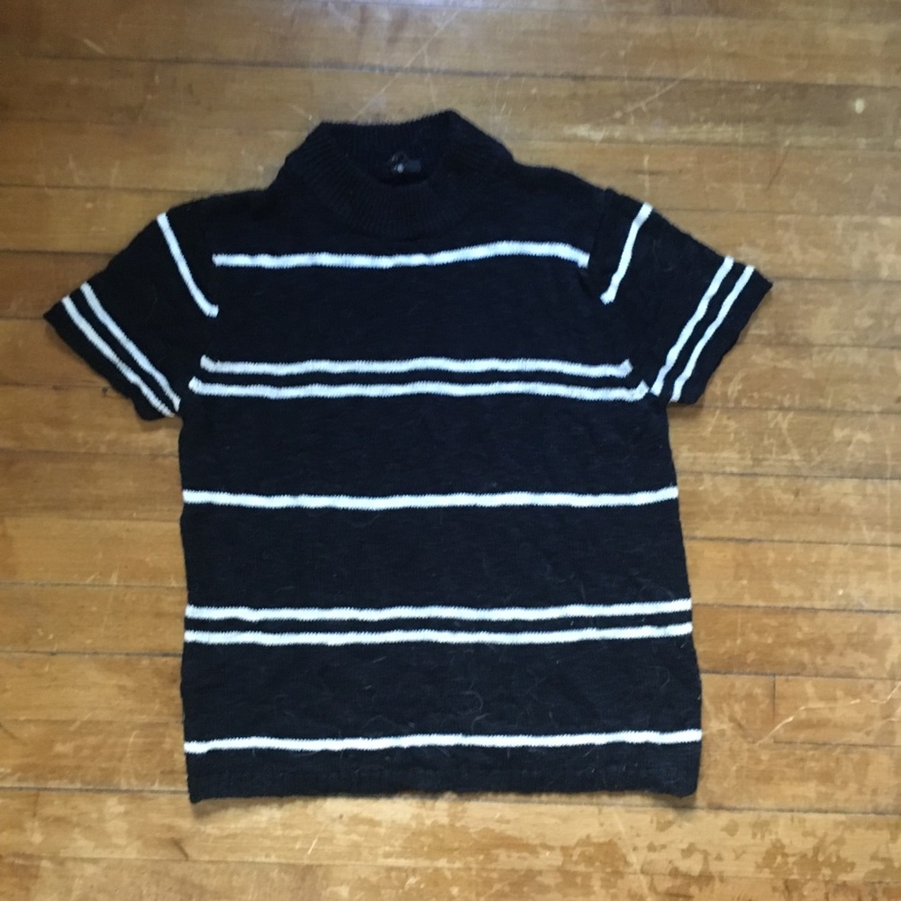 Knit striped mock neck sweater!